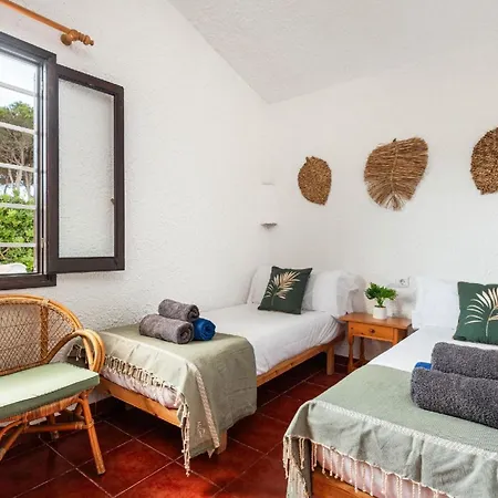 Ferienwohnung Fuer 4 Personen Ca 70 Qm In Cala Blanca, Menorca Westkueste Von Menorca - B63317 Appartement